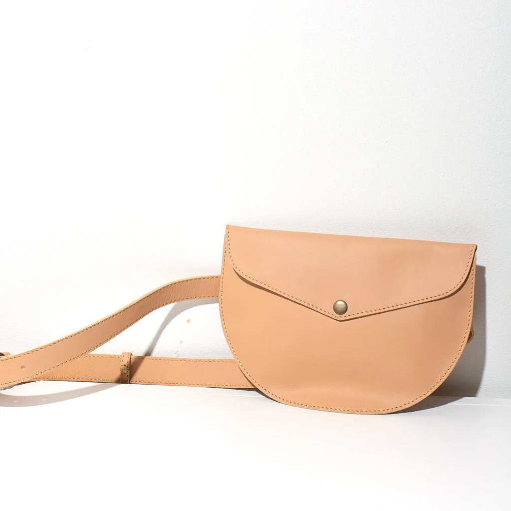 Adjustable Leather Belt Bag - Tan