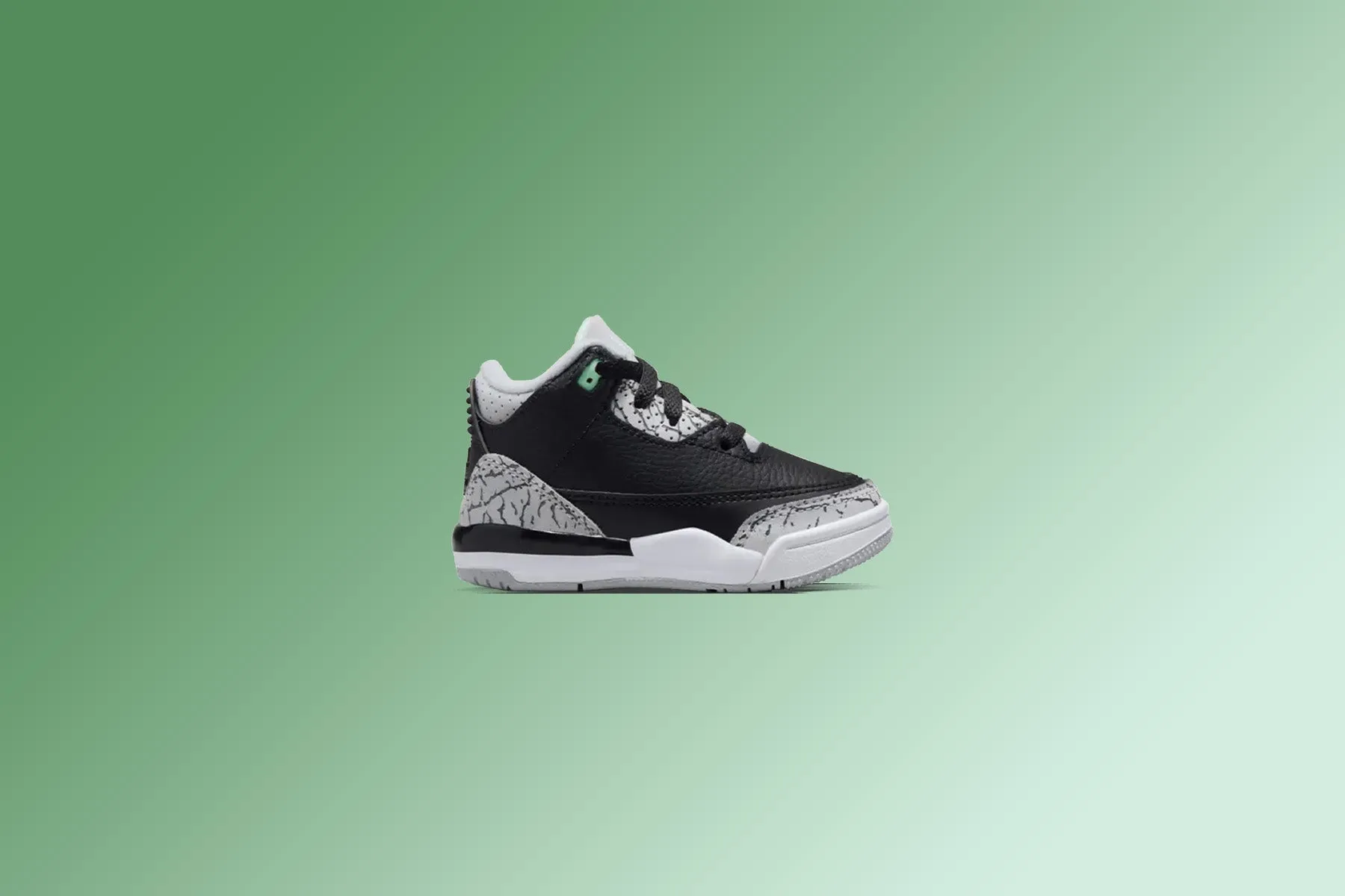 Air Jordan 3 Retro 'Green Glow' (TD) - Black/Green Glow/Wolf Grey