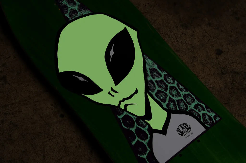 Alien Workshop Visitor 1990 Reissue Deck 9.675" X 31.675" (Glow & Green)