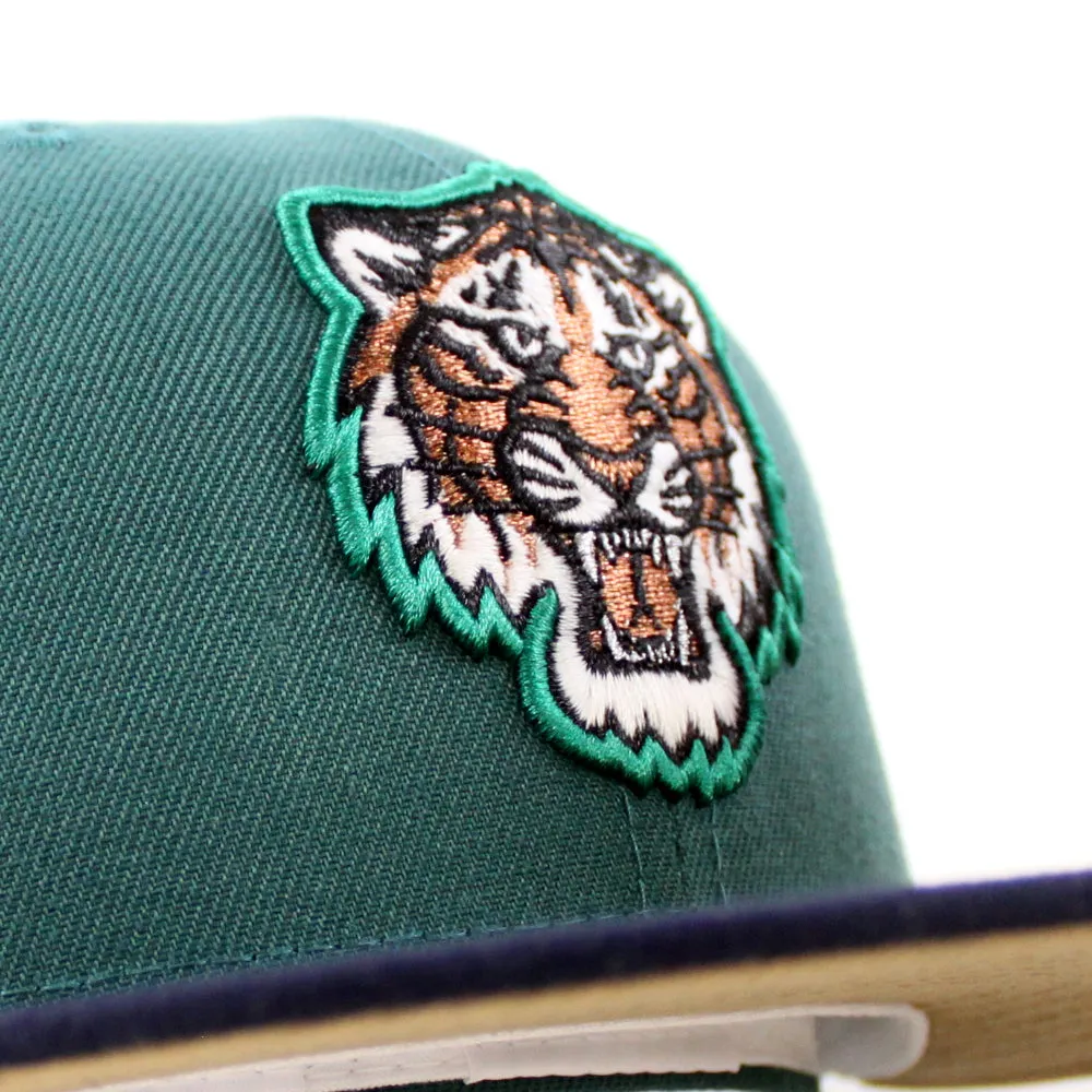 Detroit Tigers 2000 TIGER STADIUM New Era 59Fifty Fitted Hat (Glow in the Dark Needle Green Navy Khaki Under Brim)