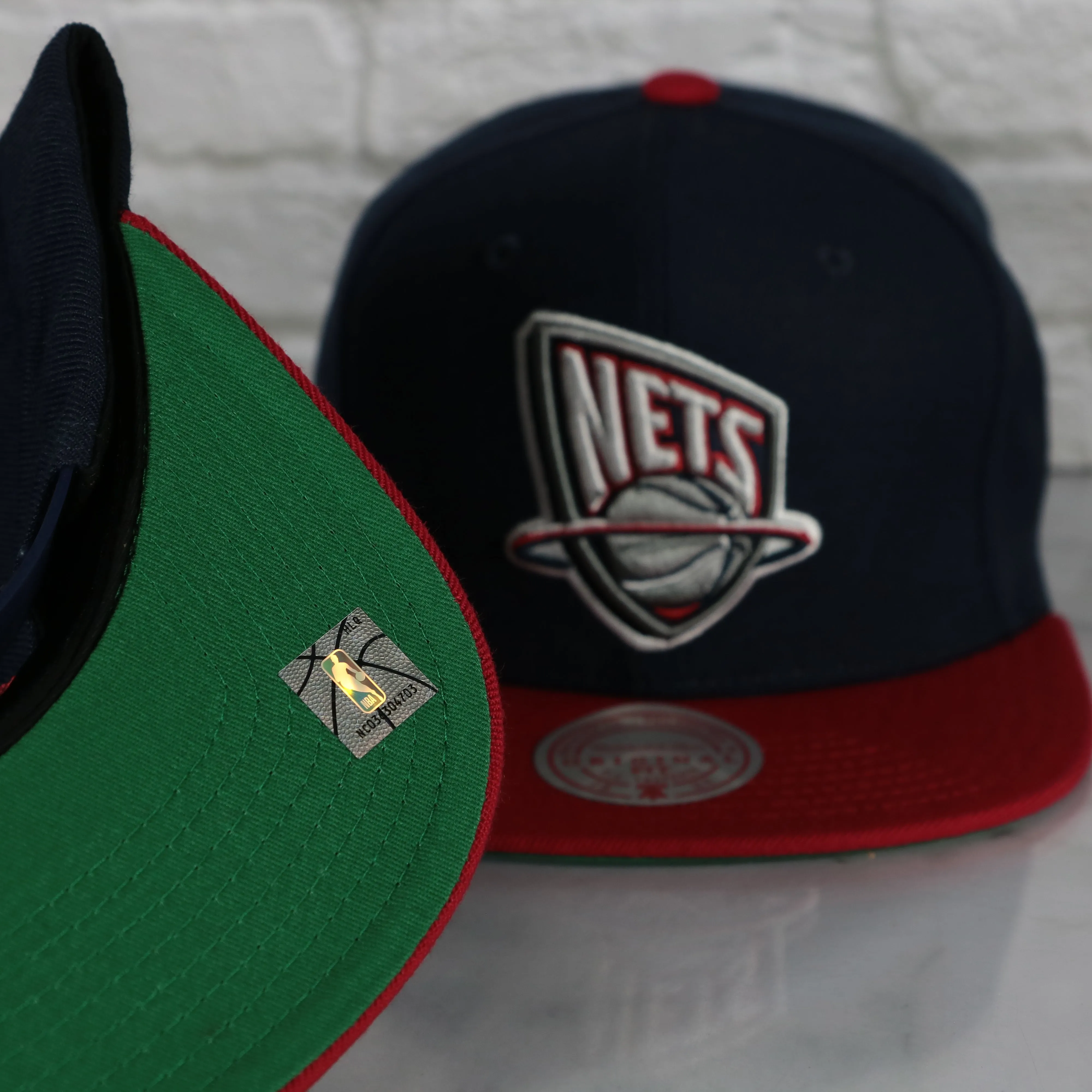 New Jersey Nets Vintage Retro NBA Team 2 Tone Mitchell and Ness Snapback Hat | Navy/Red