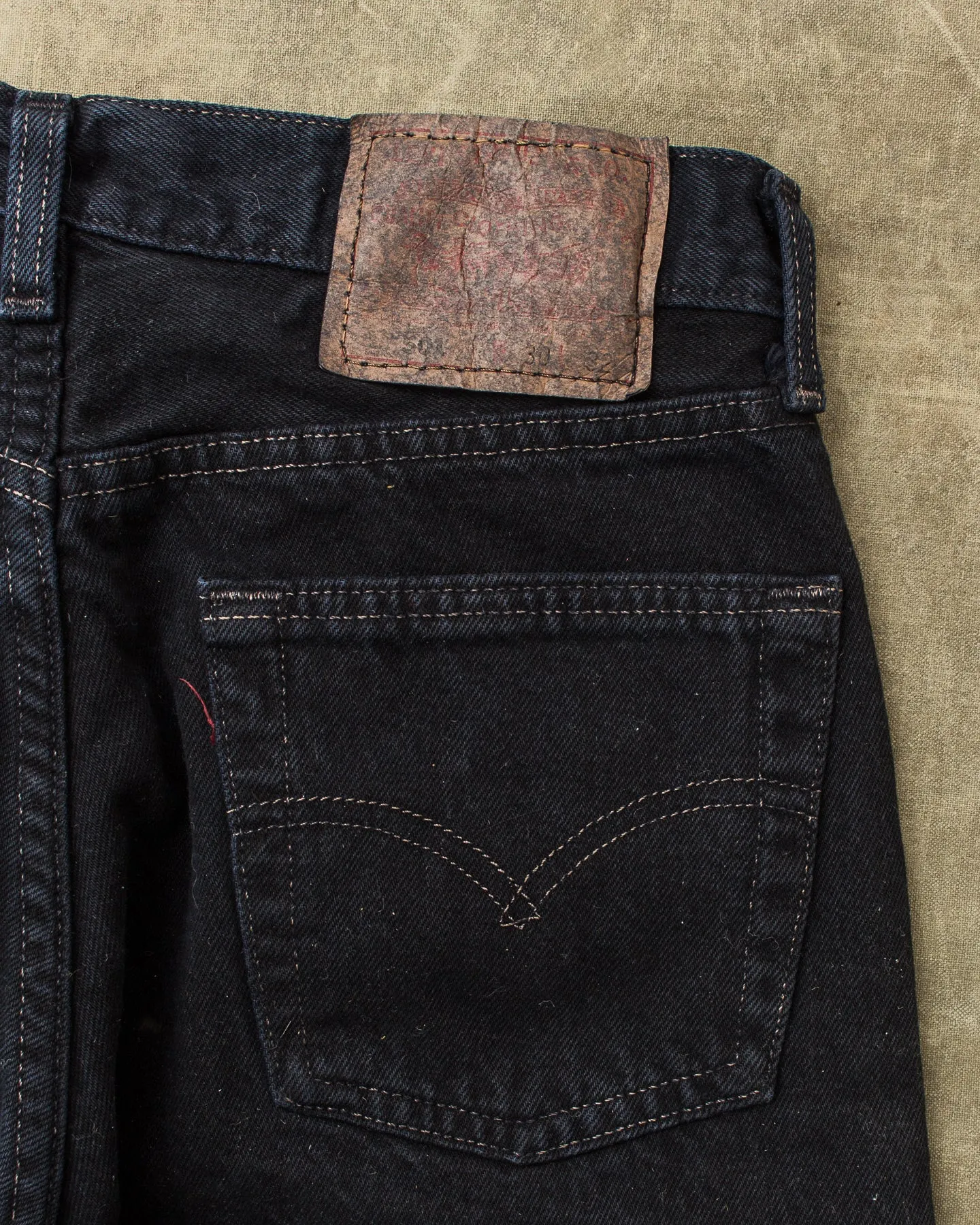 No. 25 Vintage 1990's Made in USA Black Levi's 501 Jeans W30/L32