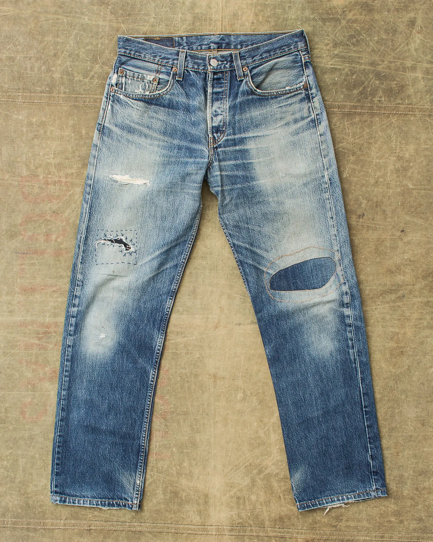 Second Hand, Hand Mended 00s Levi's 501 Jeans W 32 /  L 34